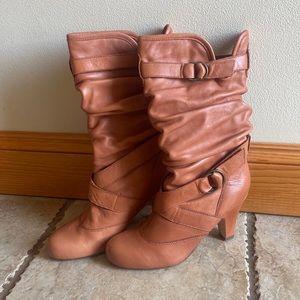 Brand new leather Brick brown 3 in heel scrunch boots